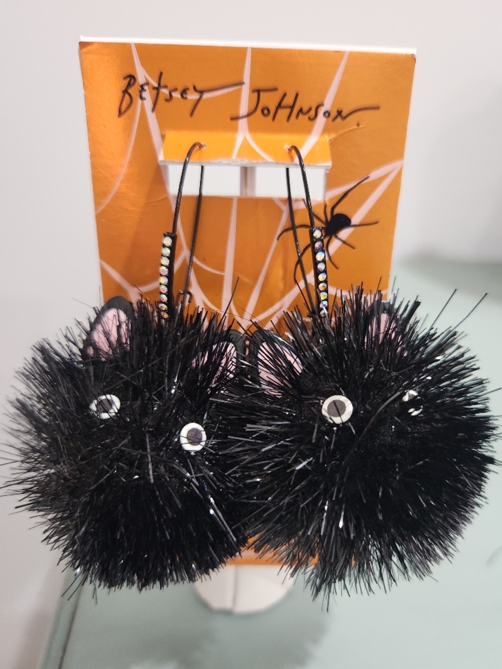 NWT Betsey Johnson Black Cat Pom Pom Halloween Earrings Dangle Shepherds Hook